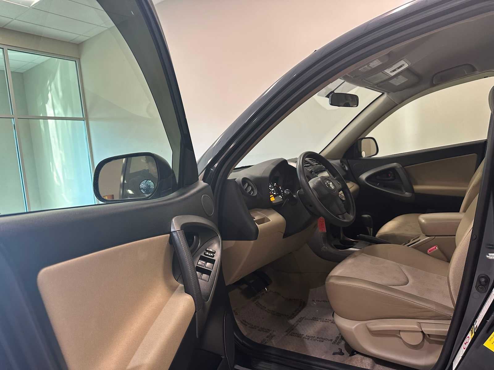 2009 Toyota RAV4 FWD 4dr 4-cyl 4-Spd AT (Natl)