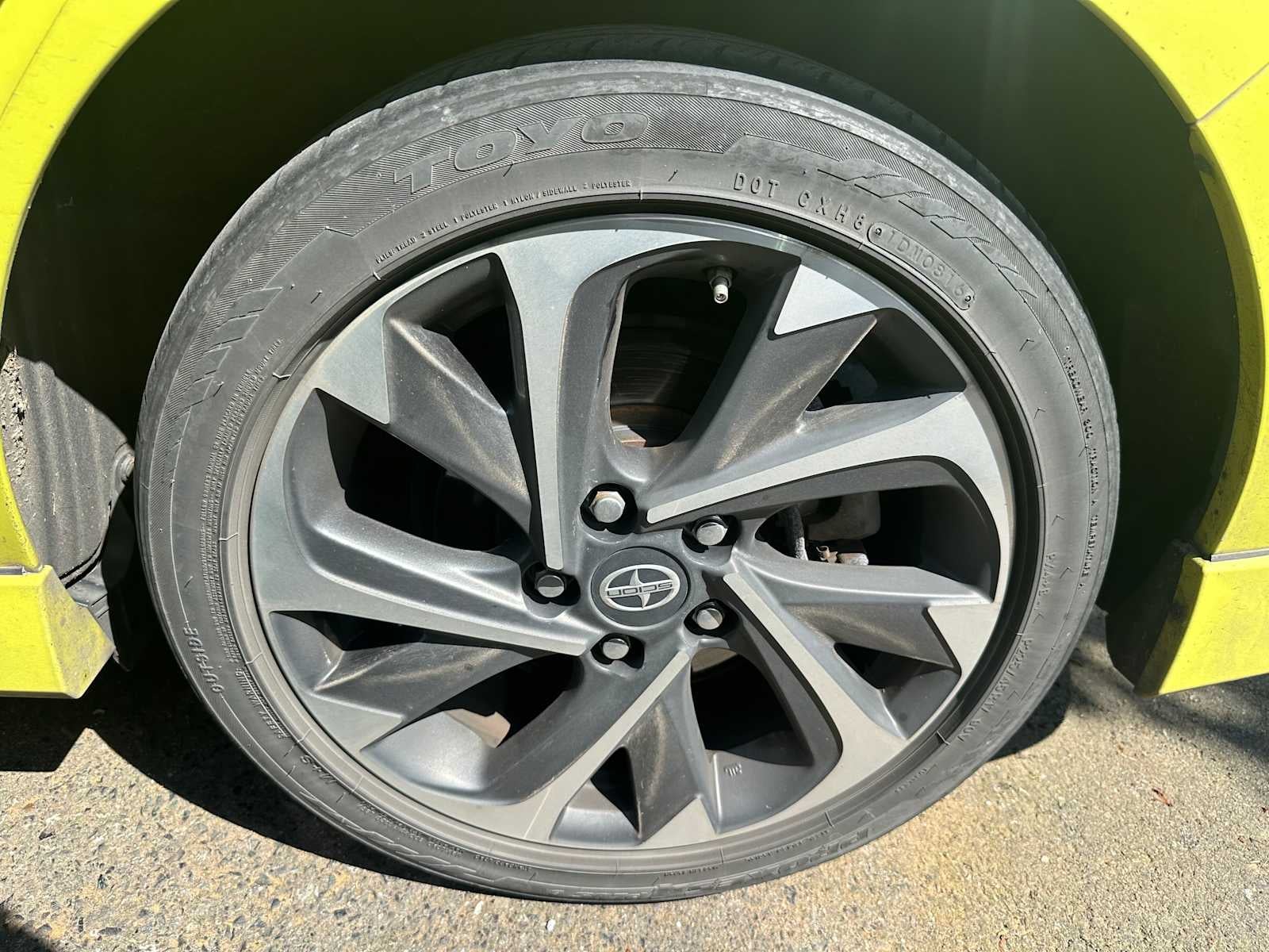 2016 Scion iM 5dr HB Man (Natl)