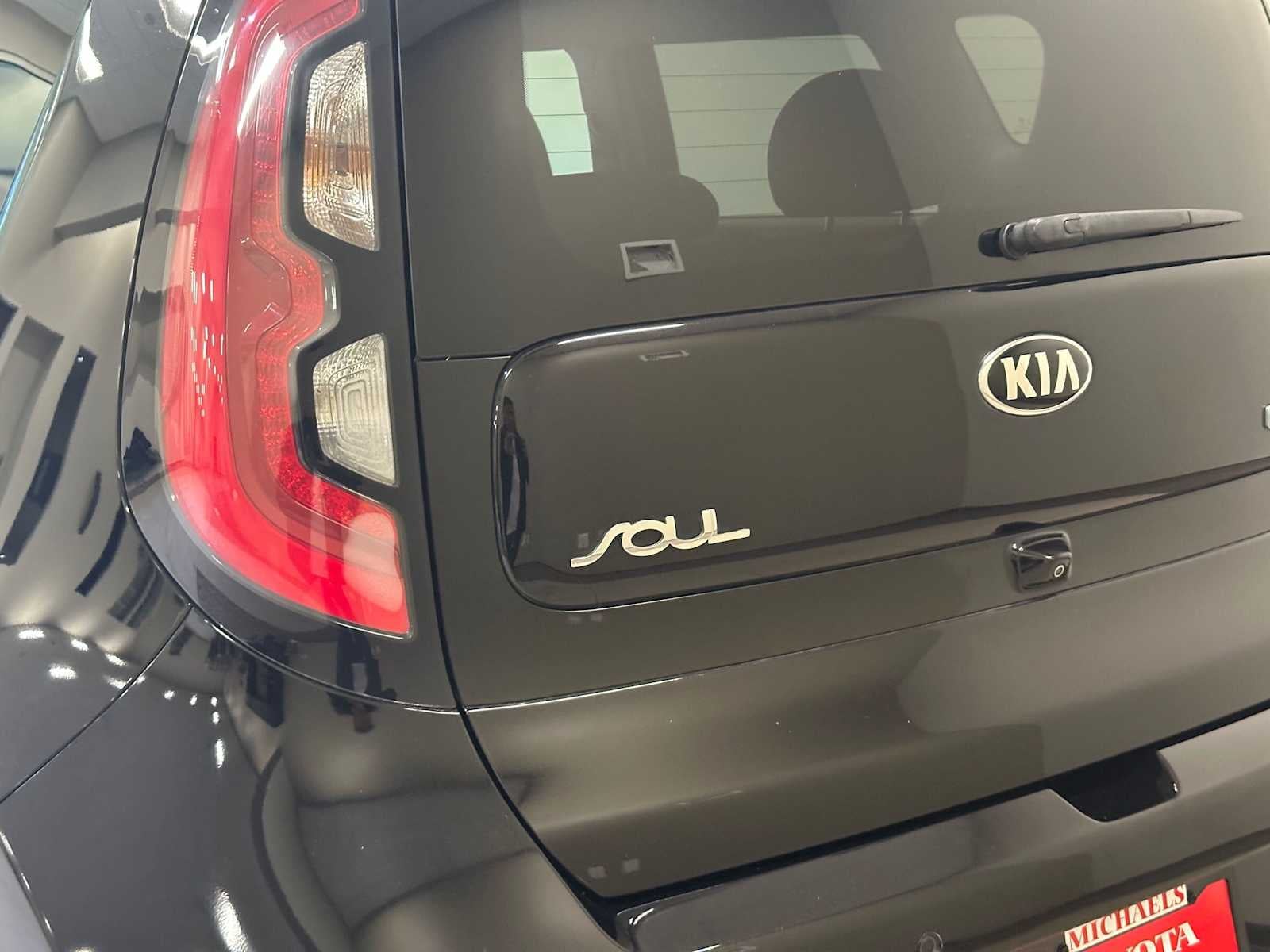 2016 Kia Soul EV +