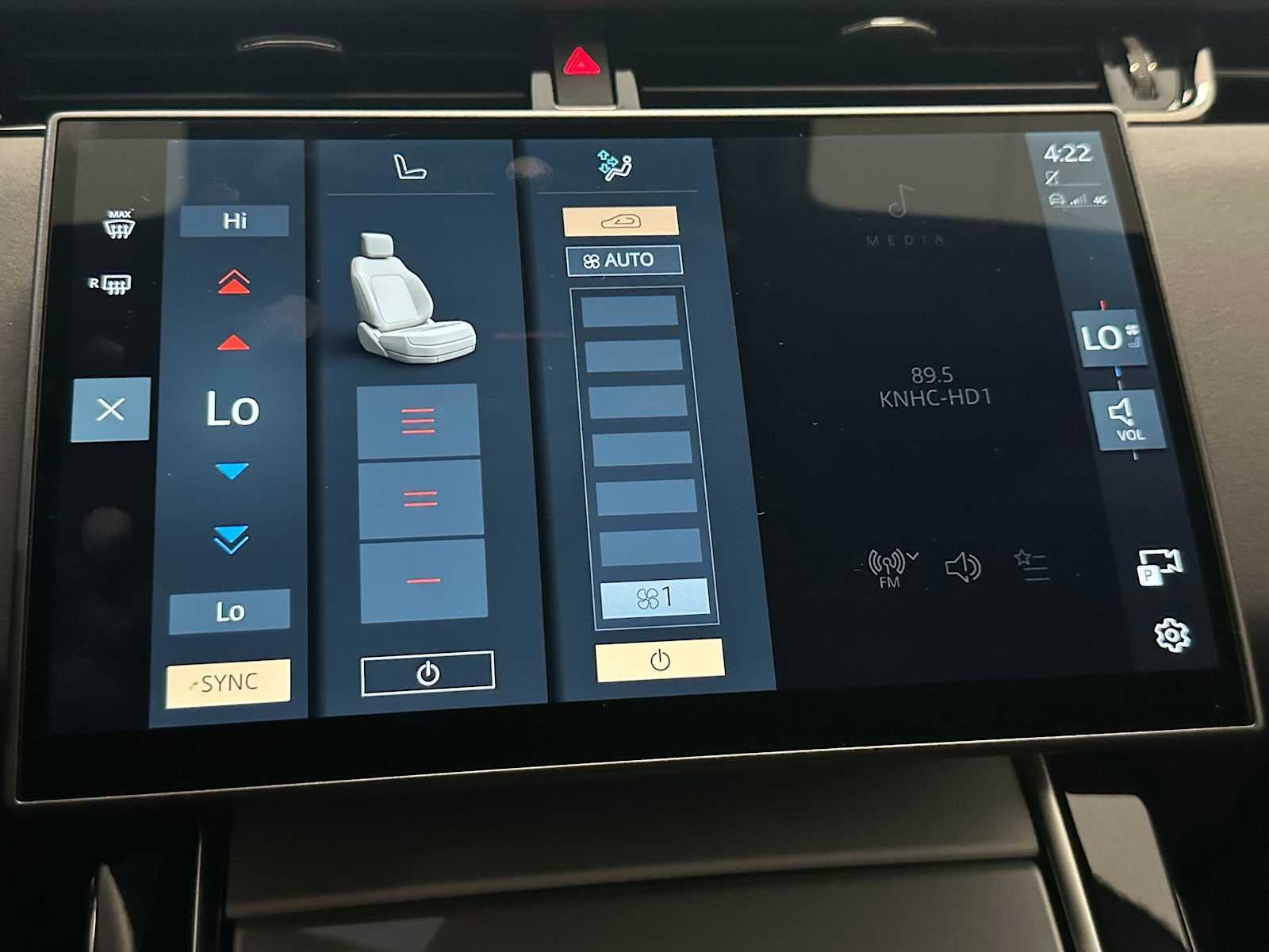 2025 Land Rover Range Rover Evoque Core S