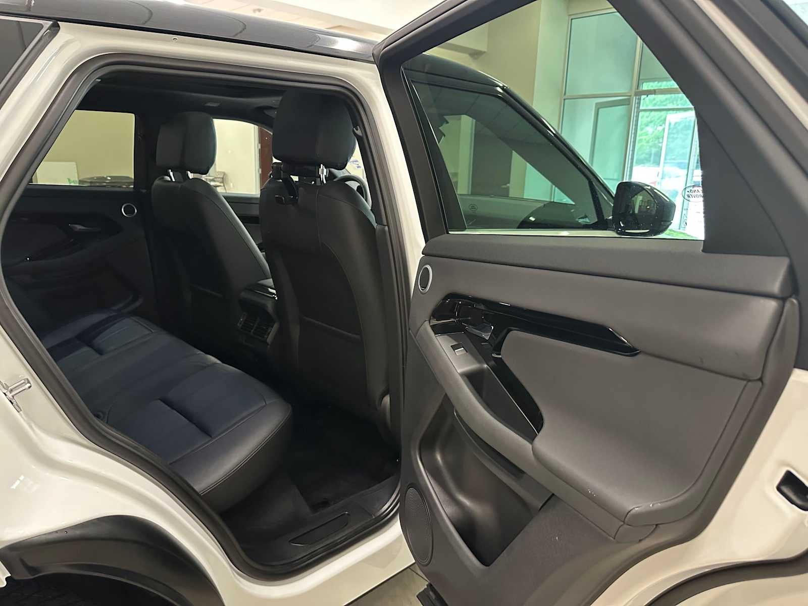 2025 Land Rover Range Rover Evoque Core S