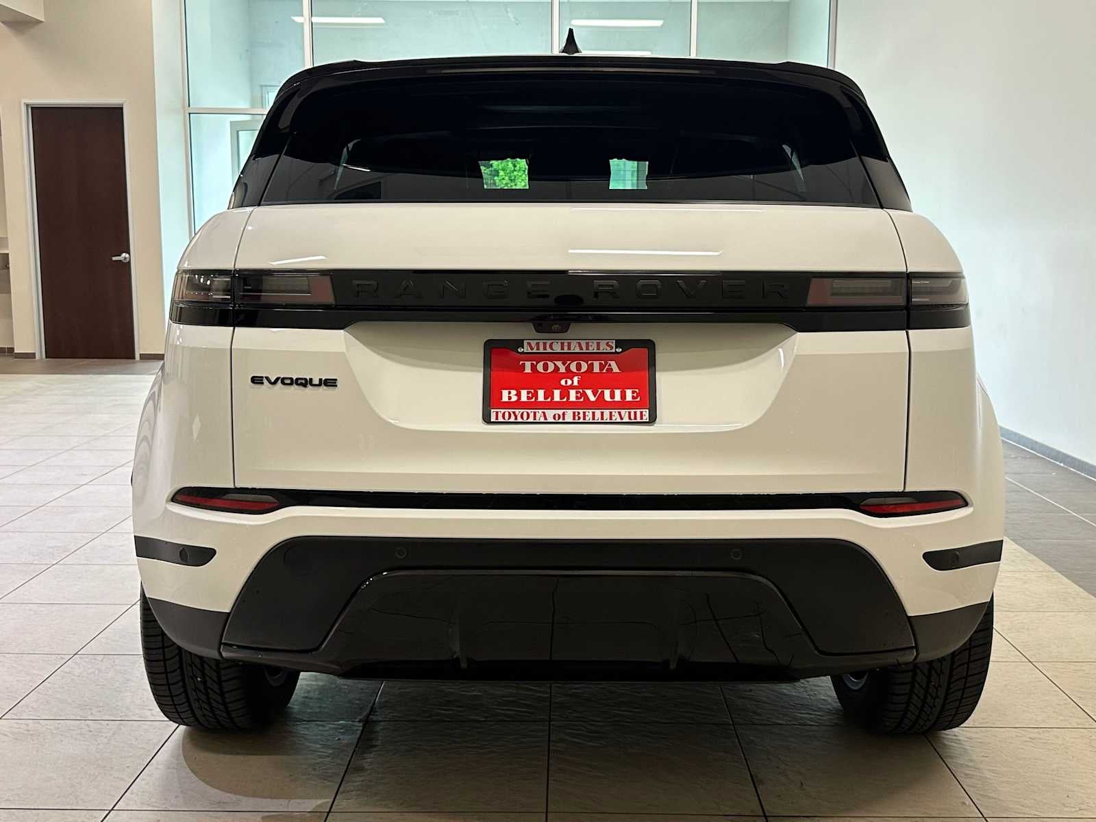 2025 Land Rover Range Rover Evoque Core S