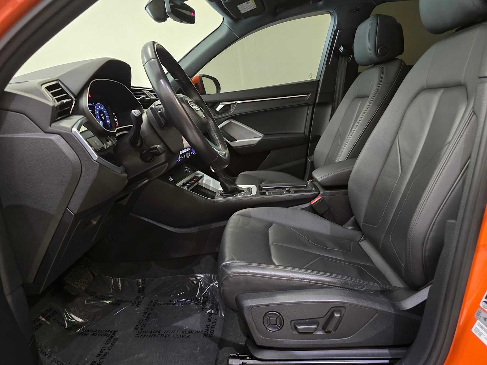 2023 Audi Q3 S line Premium