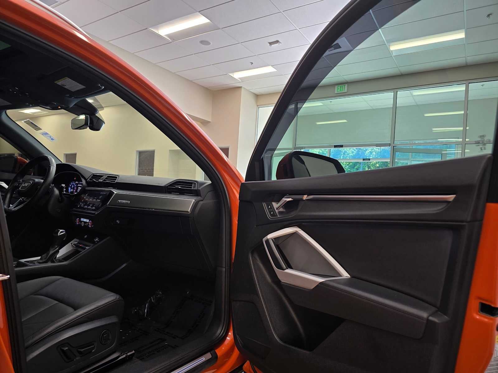 2023 Audi Q3 S line Premium