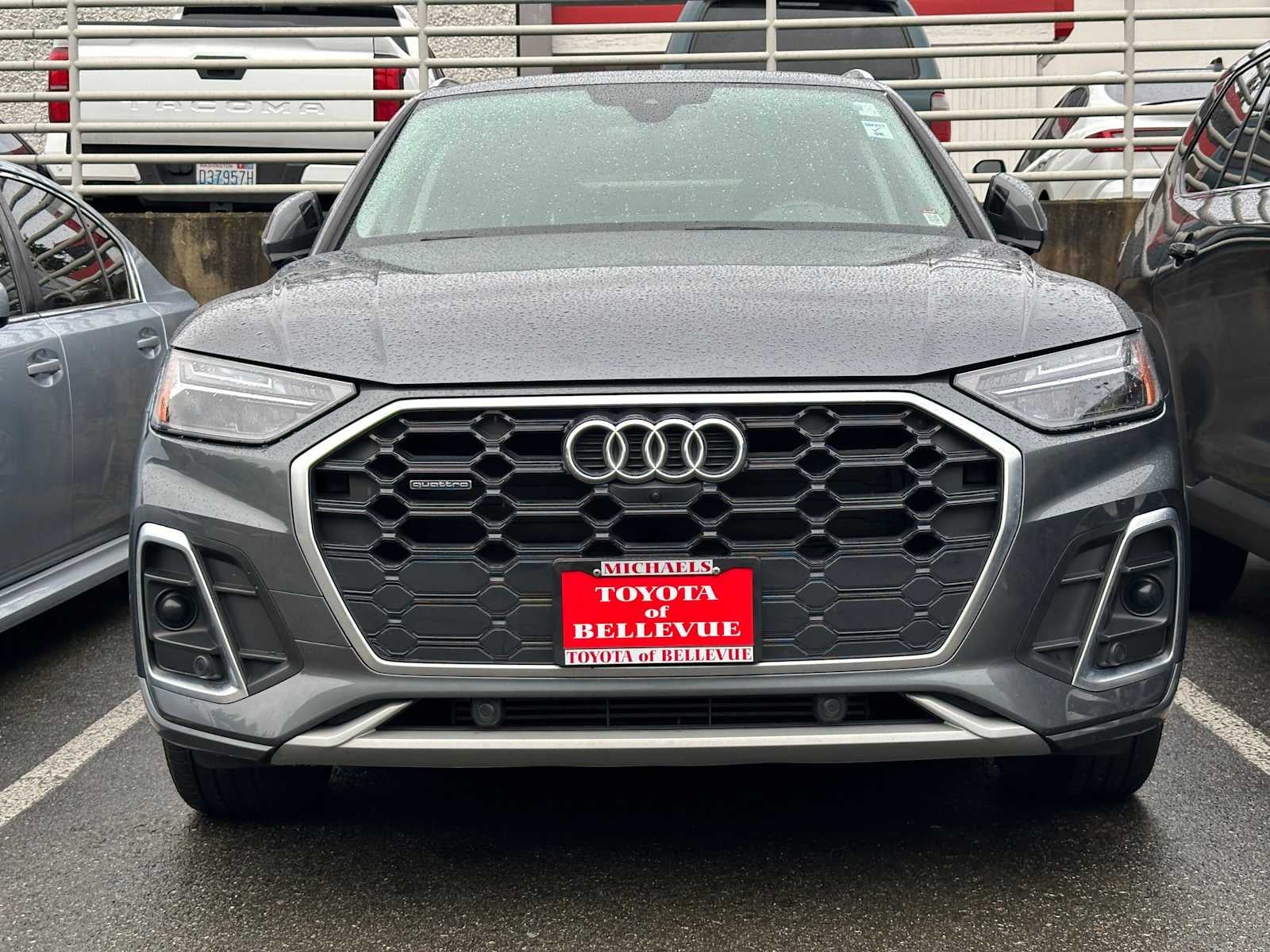 2022 Audi Q5 S line Premium Plus