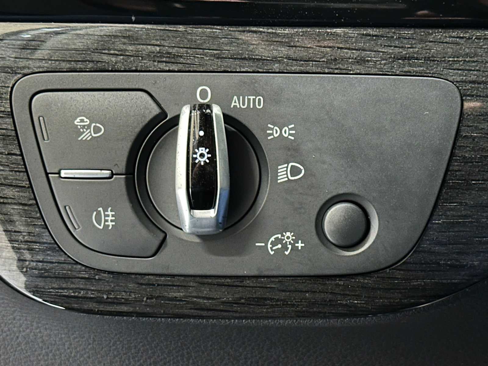 2018 Audi Q7 Premium Plus