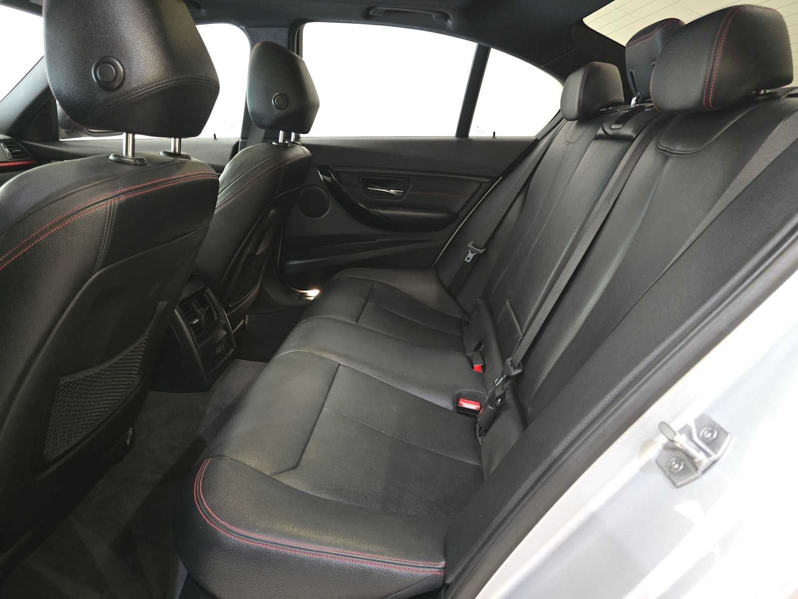 2015 BMW 328i 328i