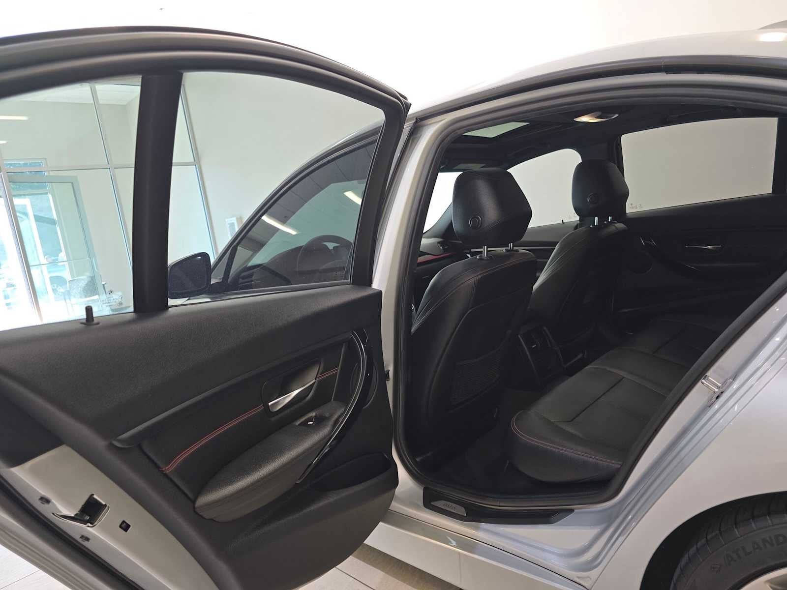 2015 BMW 328i 328i