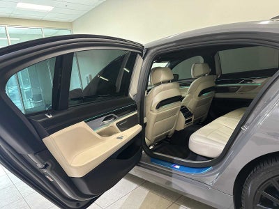 2021 BMW 750i xDrive 750i xDrive