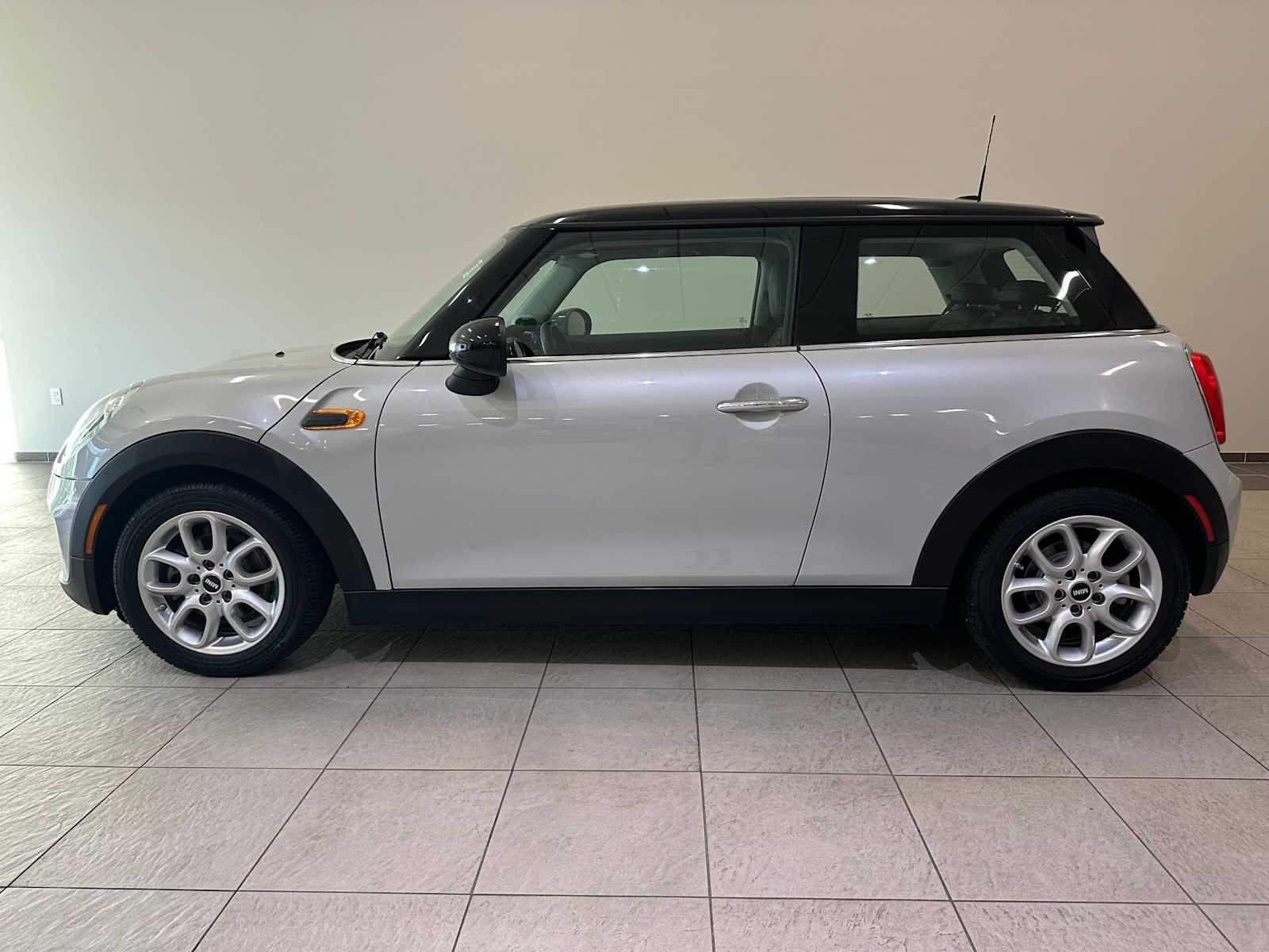 2014 MINI Hardtop 2 Door Cooper