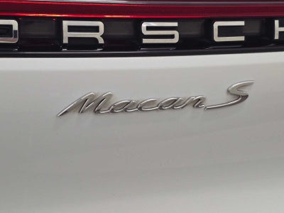 2019 Porsche Macan S