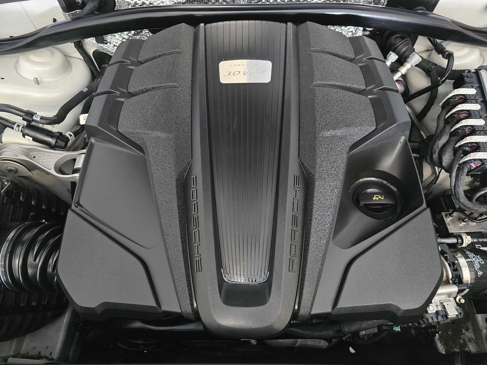 2019 Porsche Macan S
