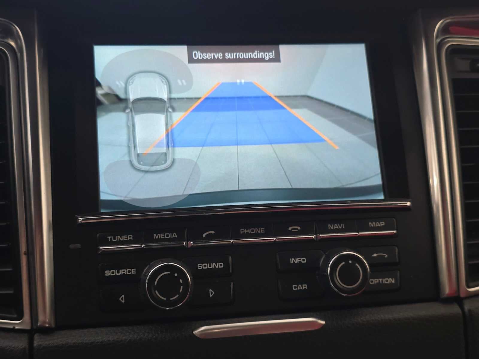 2015 Porsche Macan Turbo