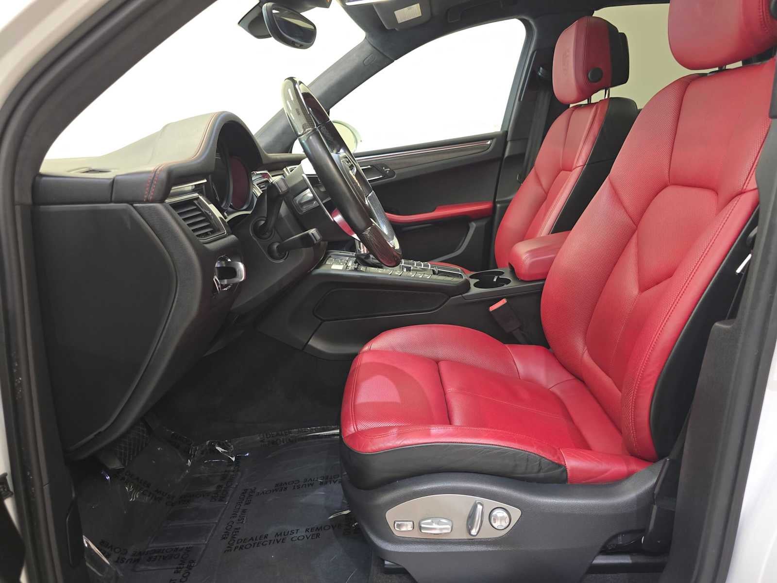 2015 Porsche Macan Turbo