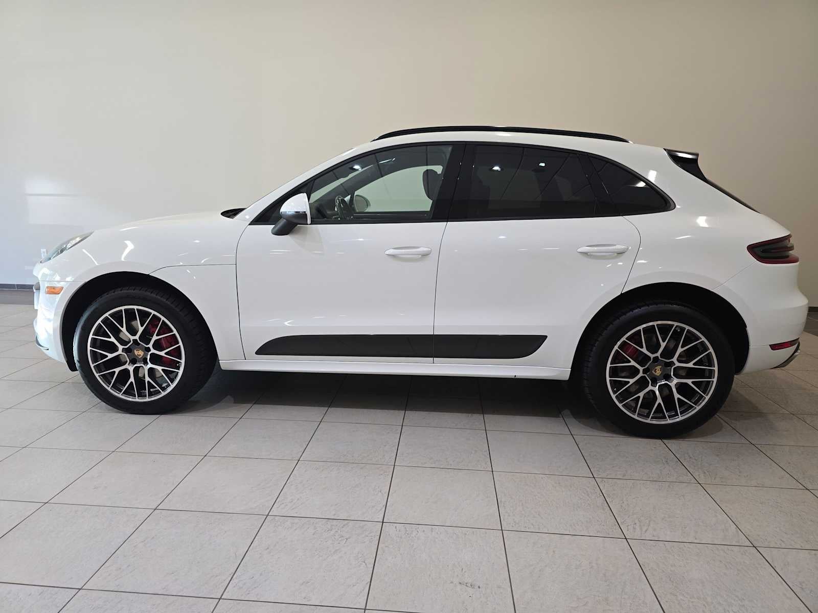 2015 Porsche Macan Turbo