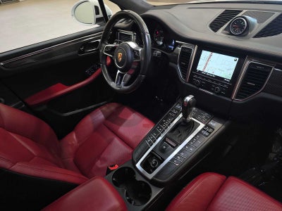 2015 Porsche Macan Turbo