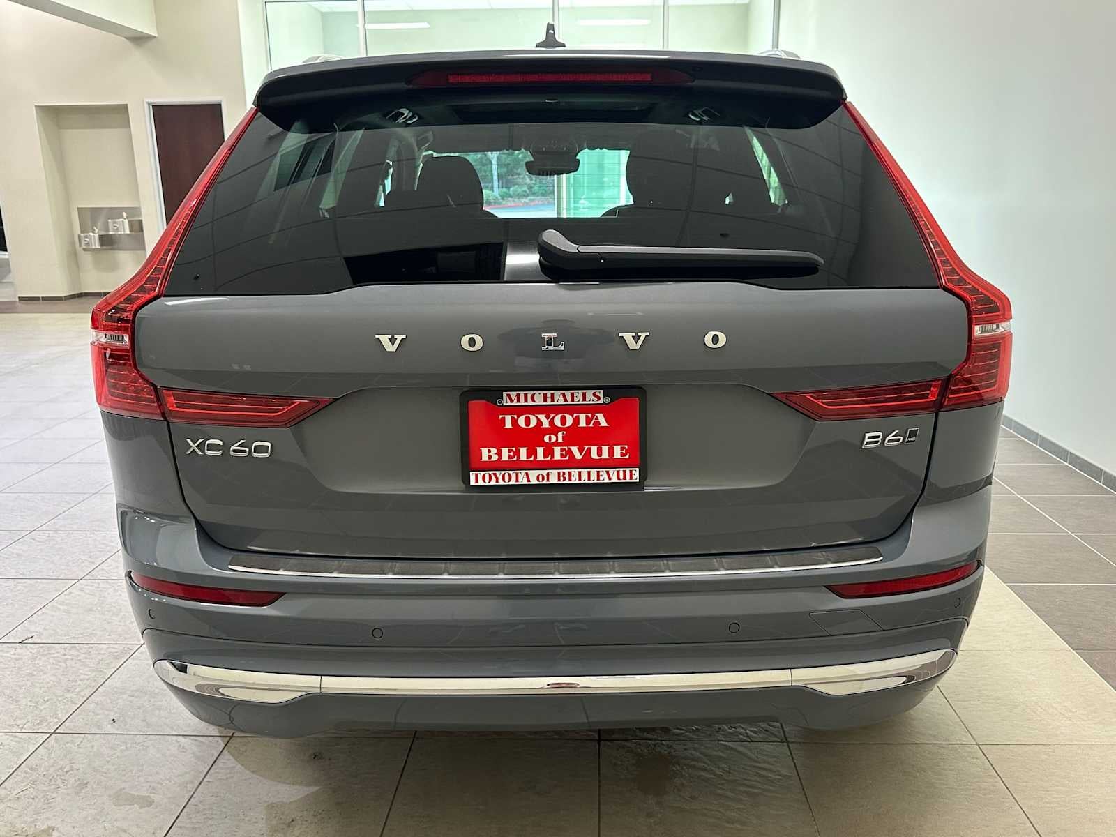 2022 Volvo XC60 Inscription