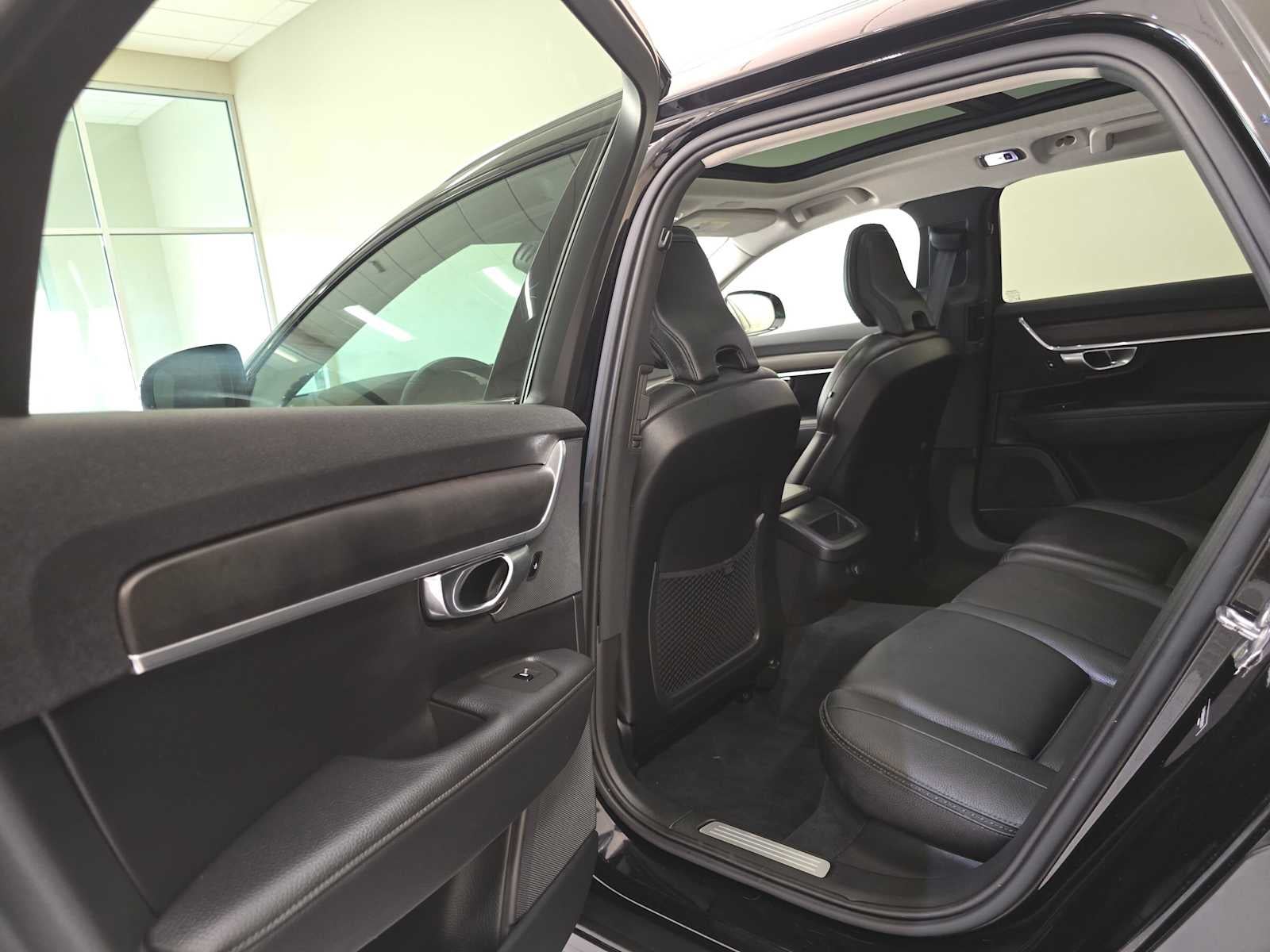 2019 Volvo V90 Cross Country T5 AWD