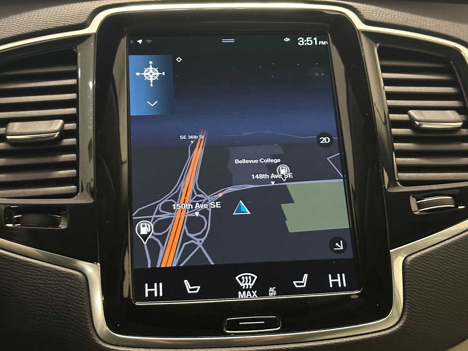 2022 Volvo XC90 Momentum