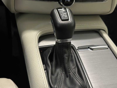 2022 Volvo XC90 Momentum