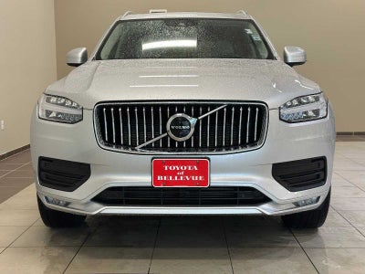 2022 Volvo XC90 Momentum