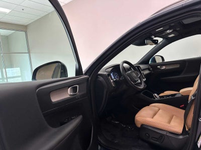 2020 Volvo XC40 Inscription