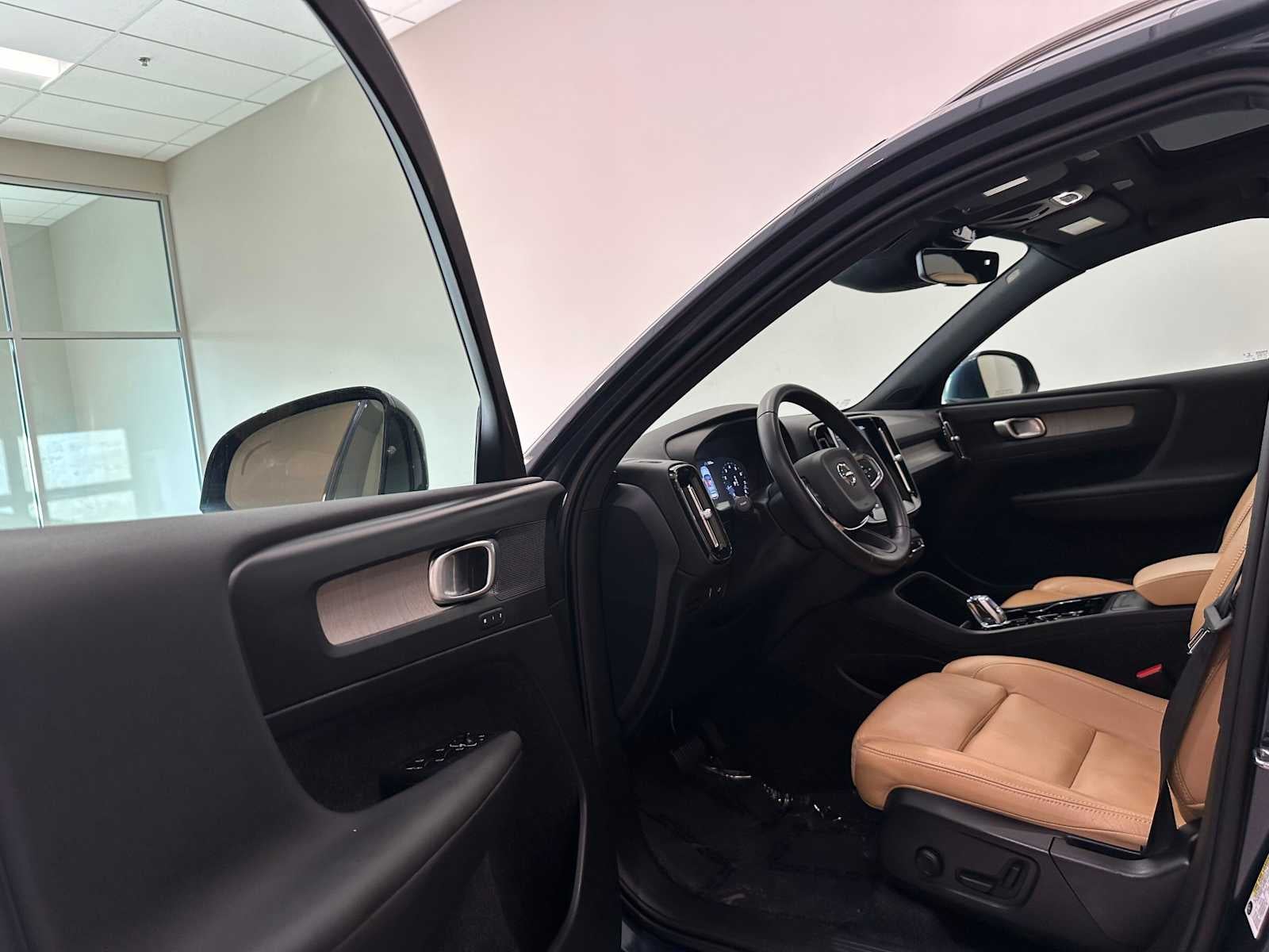 2020 Volvo XC40 Inscription