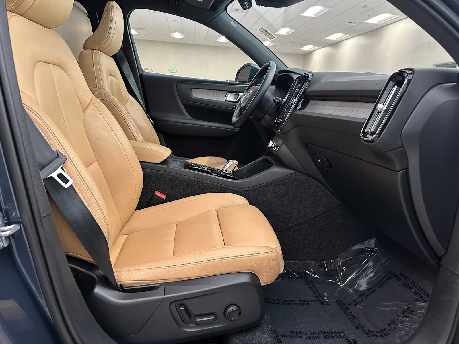 2020 Volvo XC40 Inscription