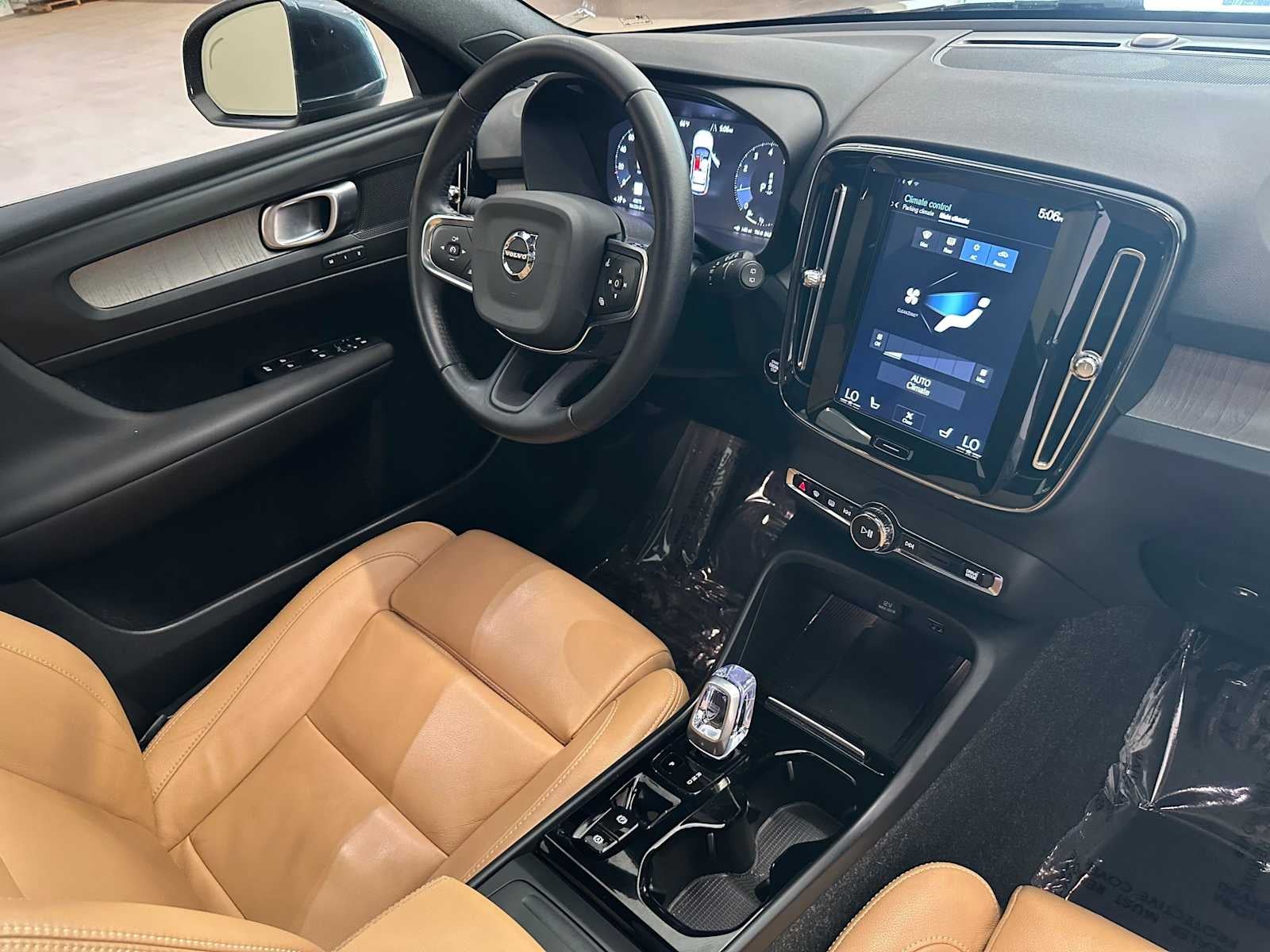 2020 Volvo XC40 Inscription