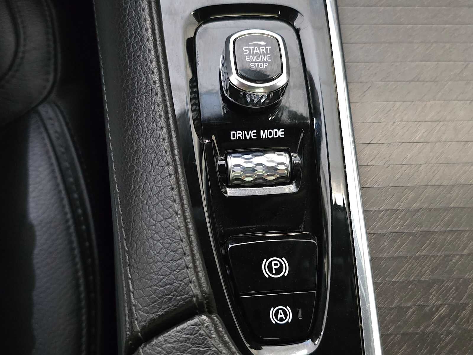 2020 Volvo V90 Cross Country T6 AWD