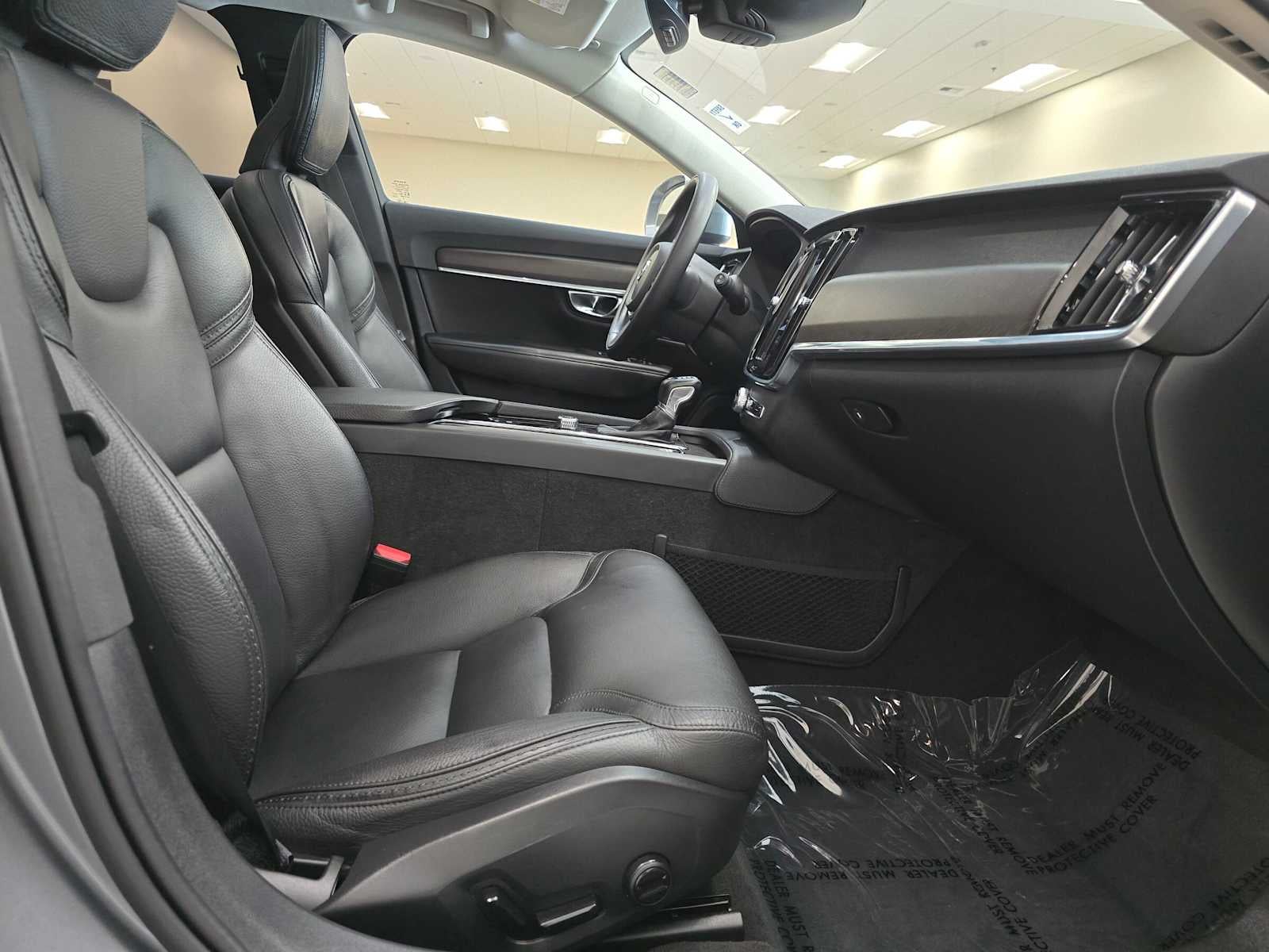 2020 Volvo V90 Cross Country T6 AWD