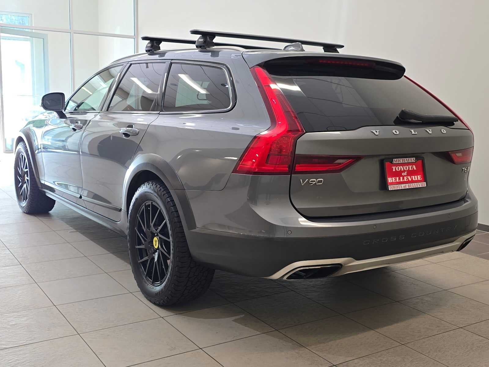 2020 Volvo V90 Cross Country T6 AWD