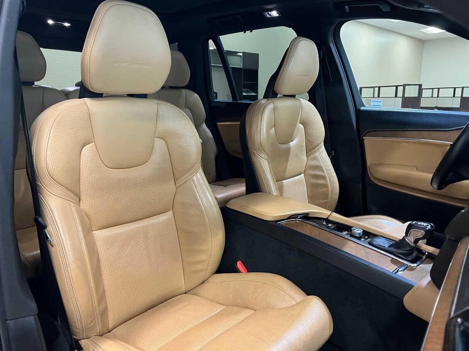 2017 Volvo XC90 Inscription