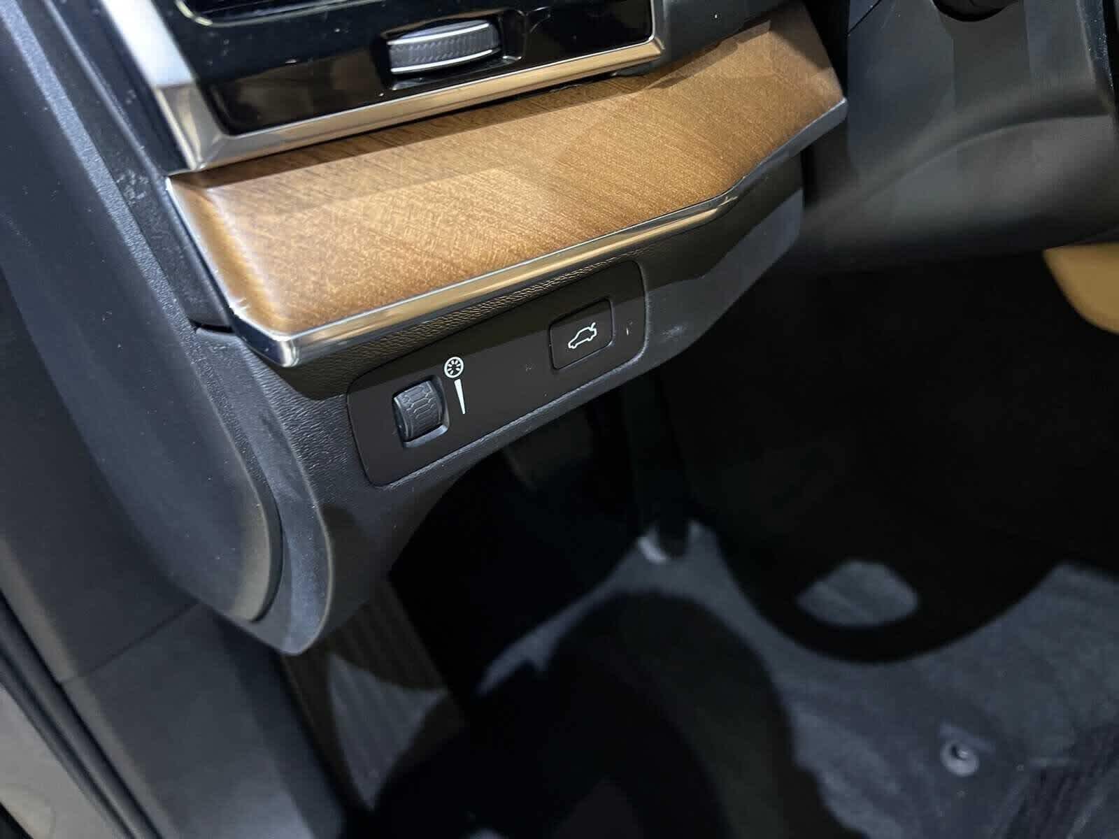 2017 Volvo XC90 Inscription