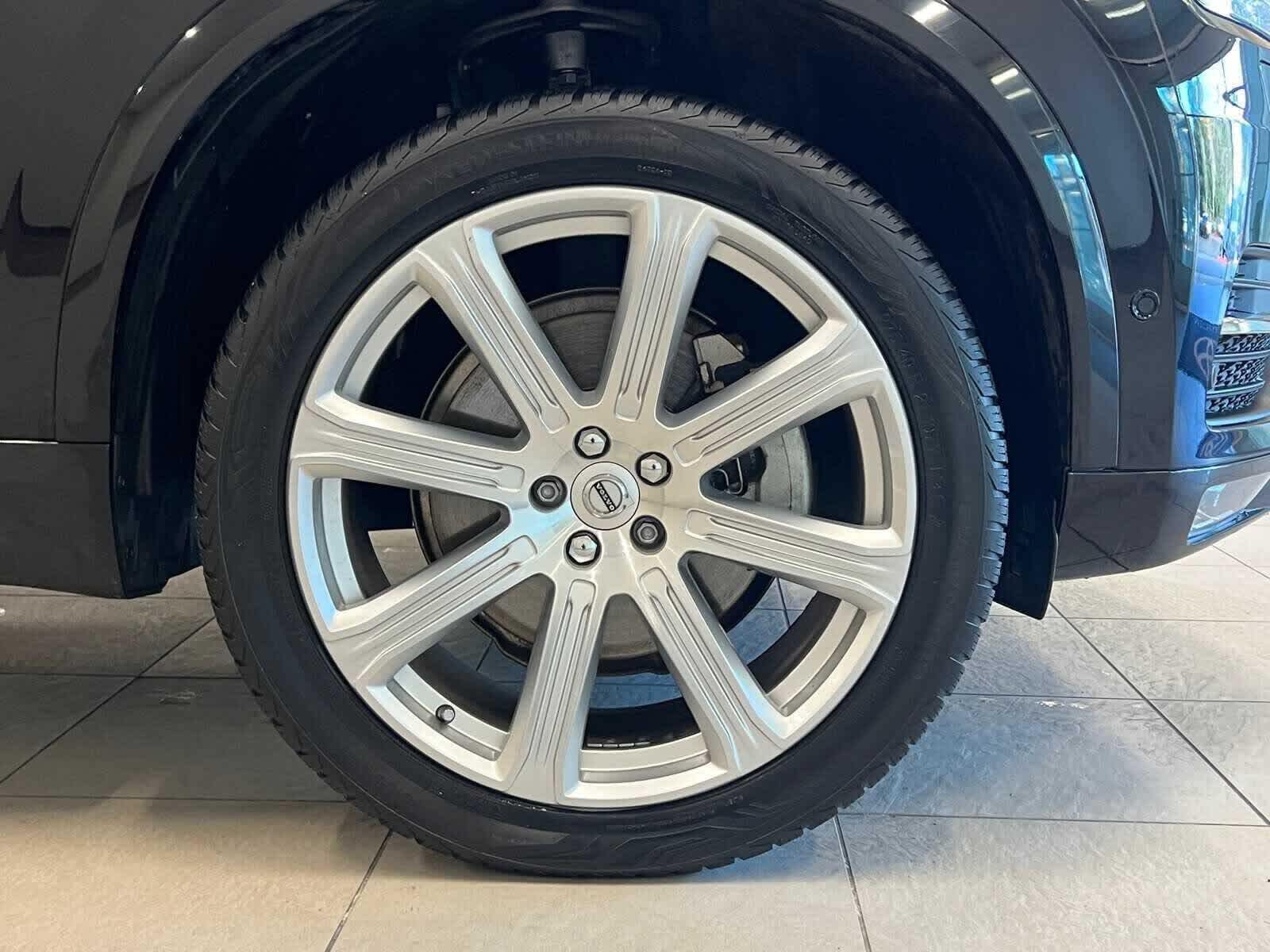 2017 Volvo XC90 Inscription