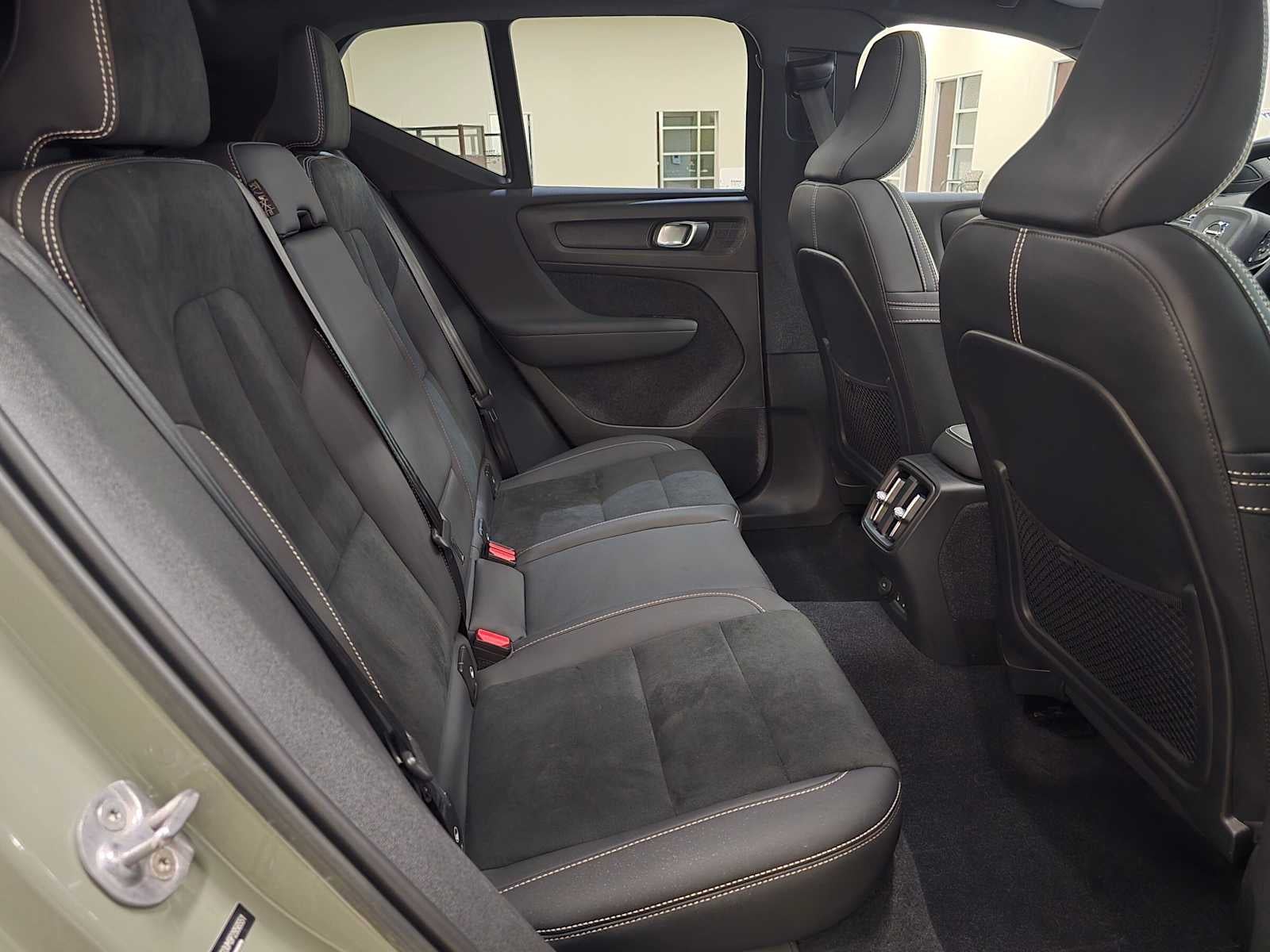 2023 Volvo XC40 Recharge Pure Electric Ultimate