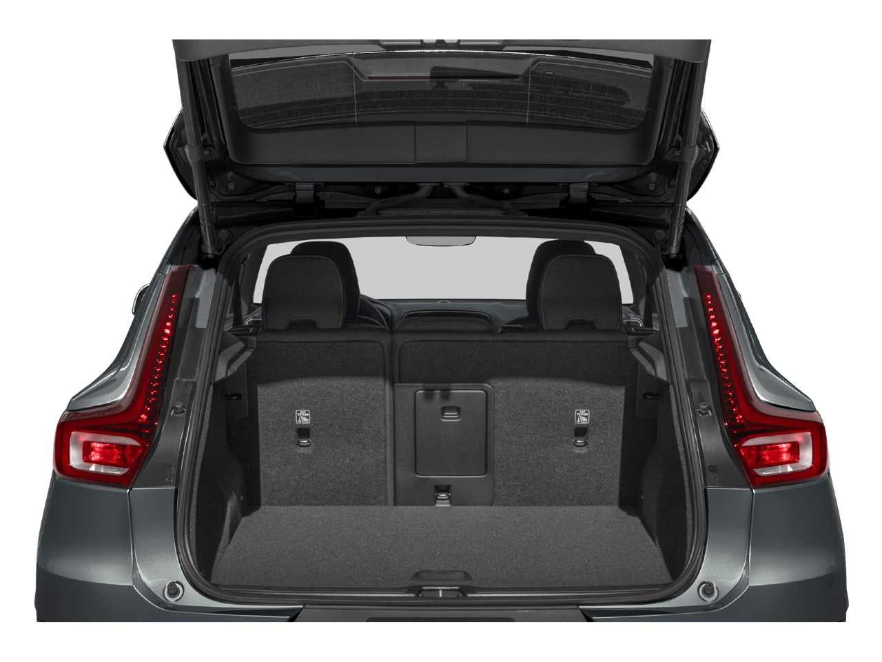 2024 Volvo XC40 Ultimate Bright Theme